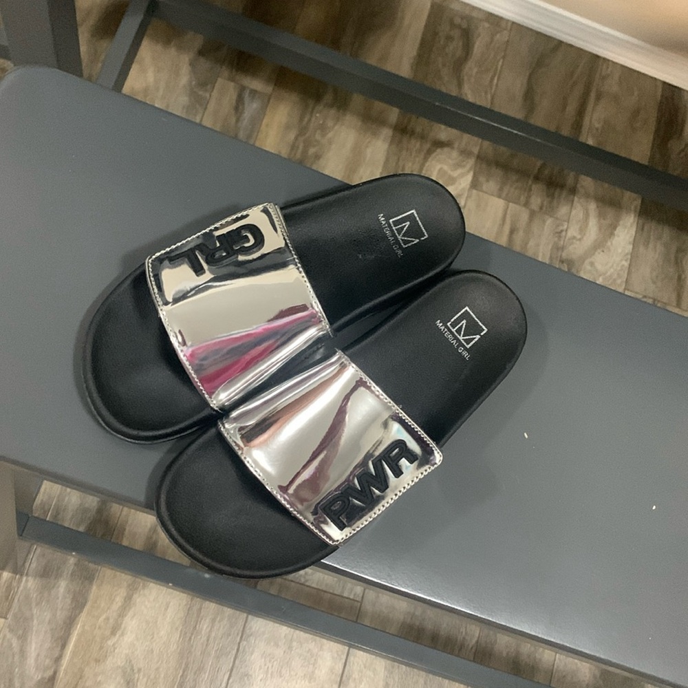 Material Girl Chrome Mirror GRL PWR Slides Sandals size 7 new in box